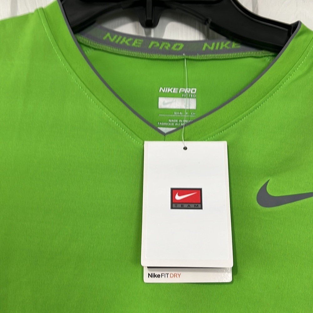 Vintage Nike Top - Picture 2 of 3